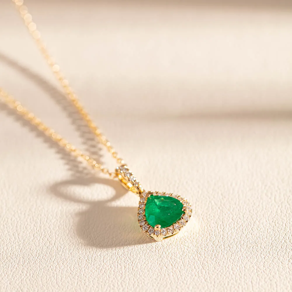 18ct Yellow Gold Emerald & Diamond Pendant