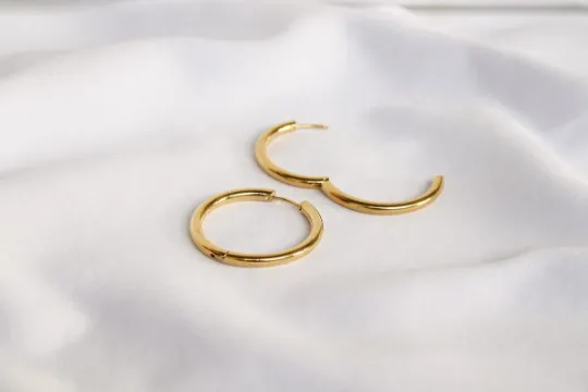 18K Gold-Filled Dainty Hoop Earrings | 15mm Small Hoop Earrings