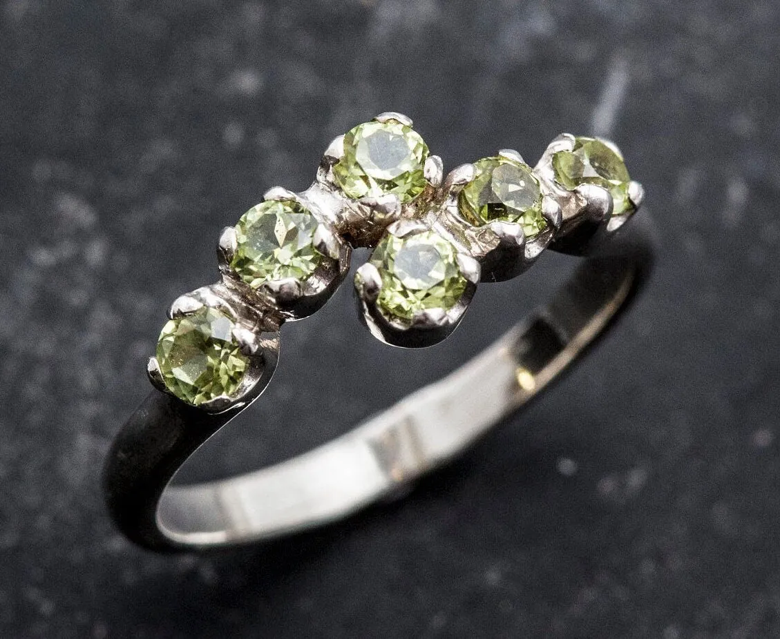 Peridot Ring - Green Dainty Ring - Natural Peridot Ring