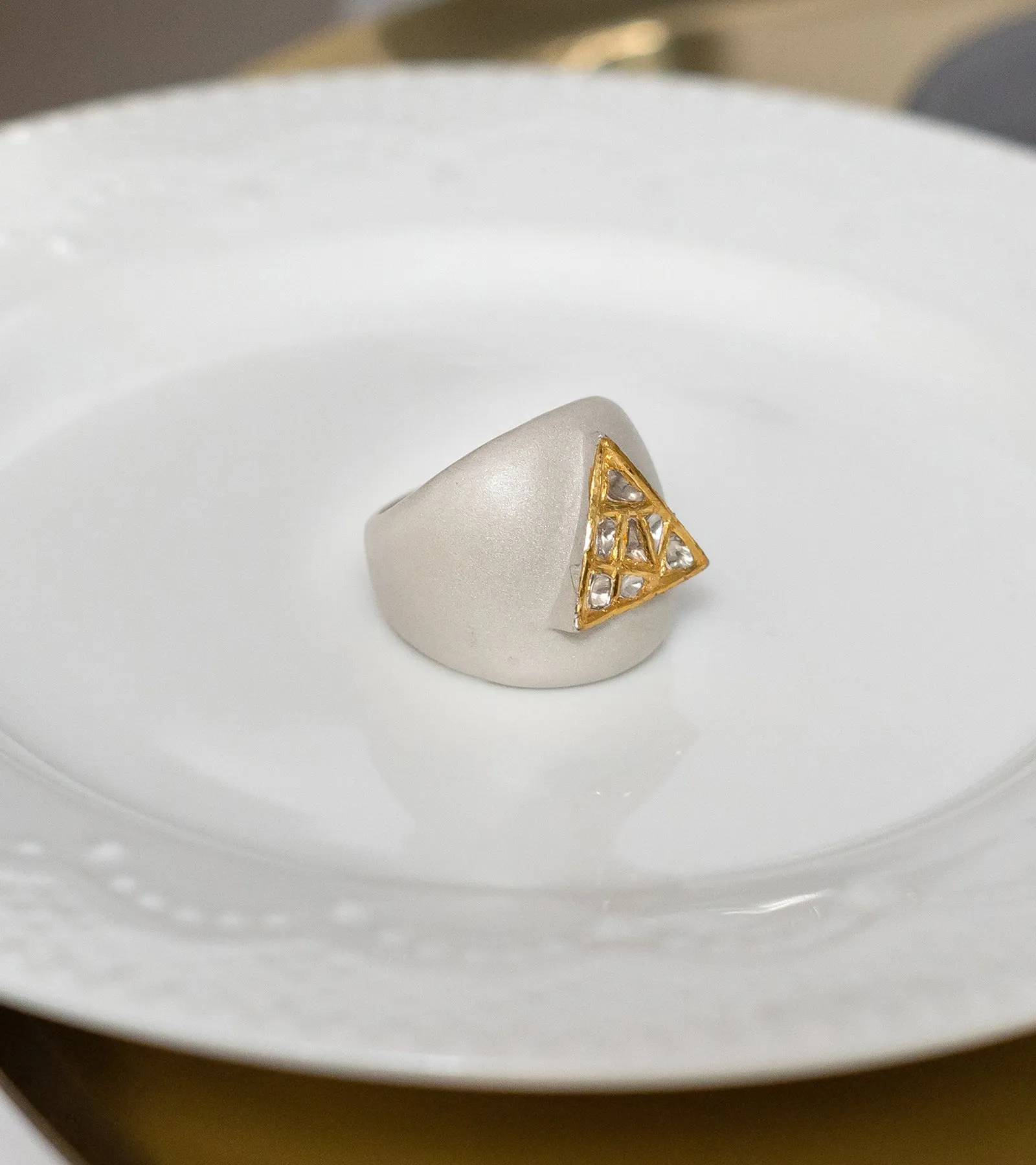 Triangolo | Cocktail Ring