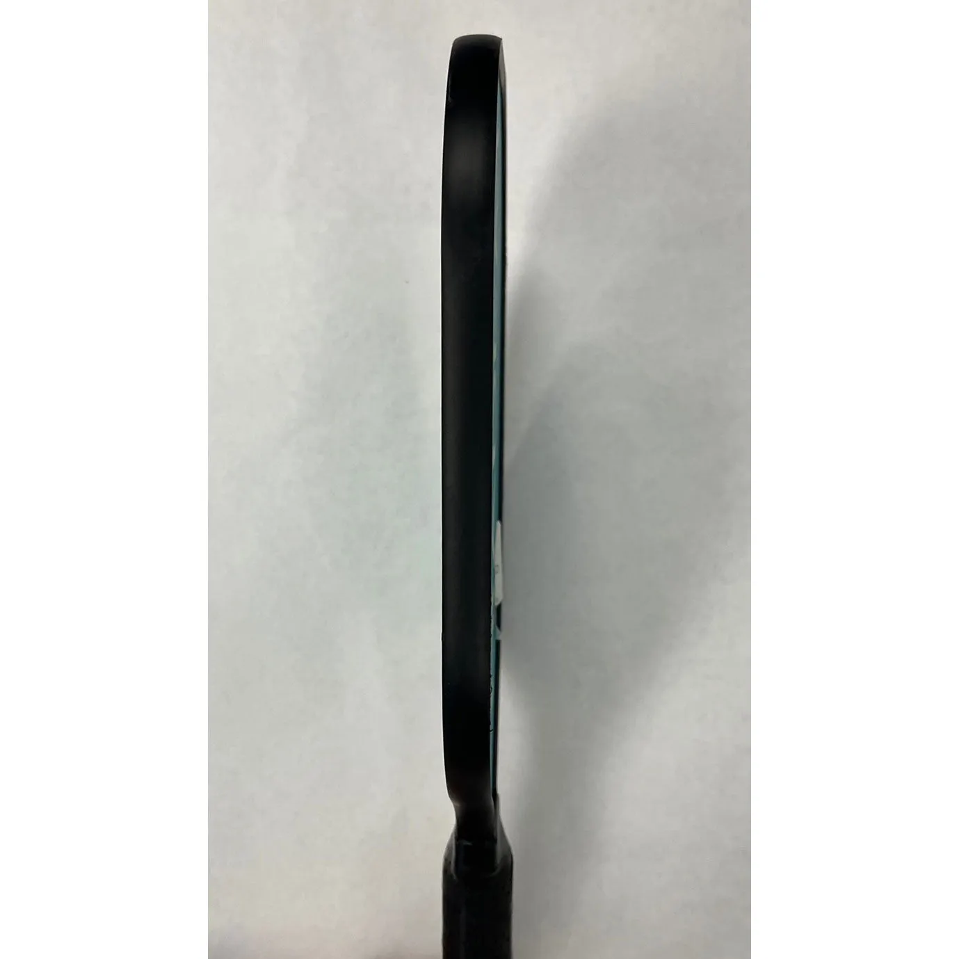 Used Diadem Wave Pickleball Paddle 30214