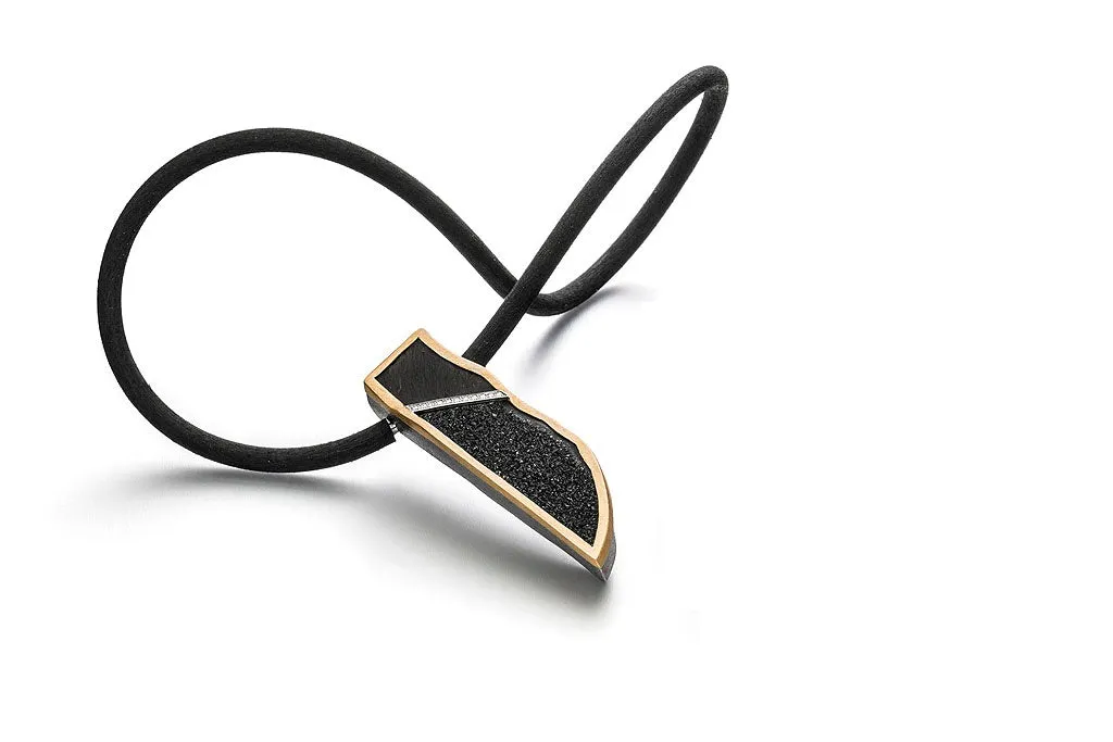 Vario Clasp Agate and Diamond Necklace