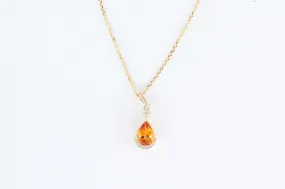 Yellow Gold Pear Citrine Pendant with Chain